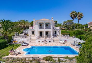 Maison Luxueuse Donnant sur le Golf